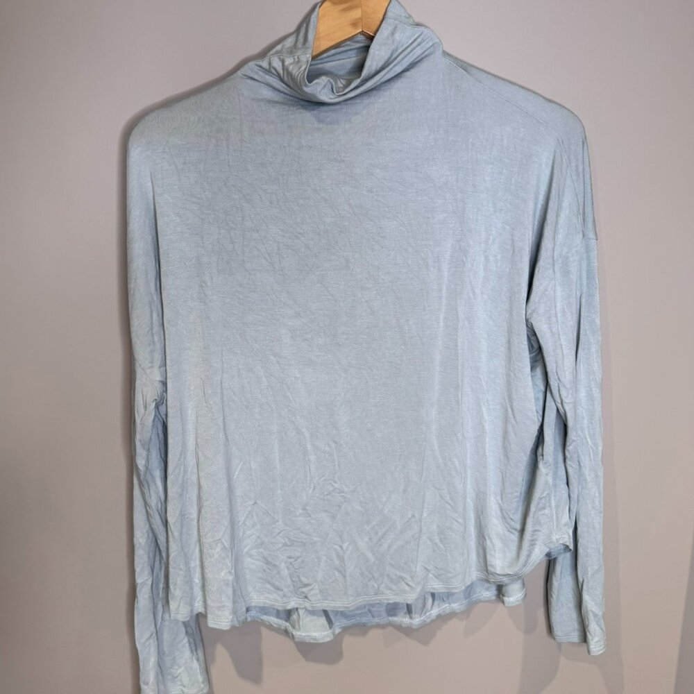 Babaton (Aritzia) - Light Blue Turtleneck - Medium